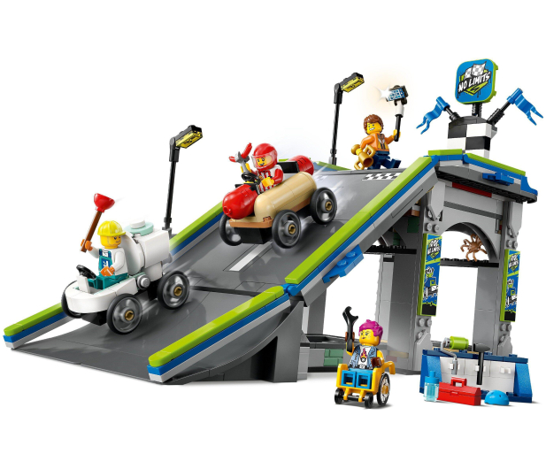 LEGO City 60460 Bez granic: tor z rampami dla wyścigówek - 1298089 - zdjęcie 2